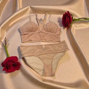 DKNY Lace Bralett and Panty Set, Soft Blush, Bralett M Panty L. NWOT